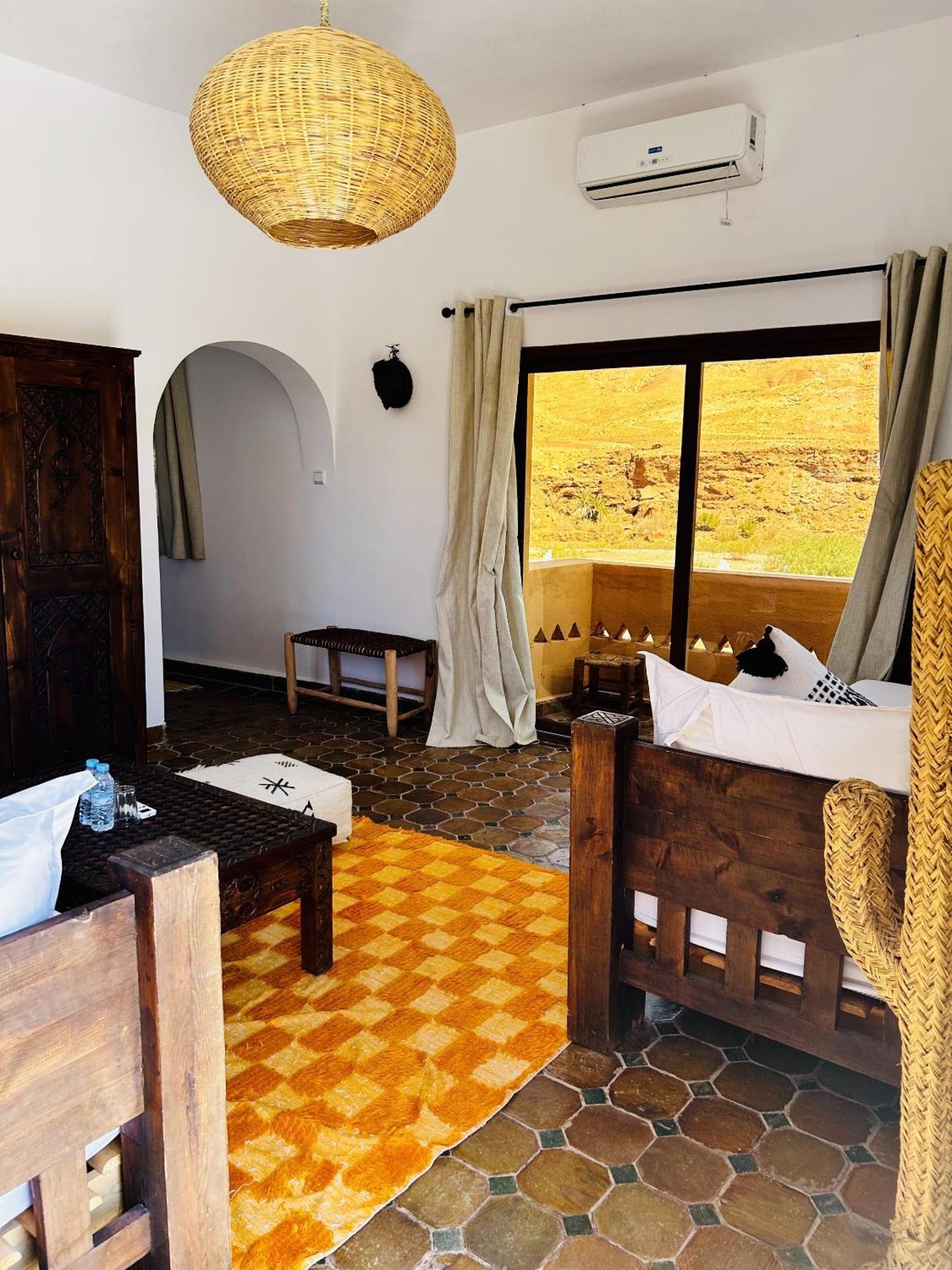 Kasbah Isfoula And Spa Ajt Benhaddu Szoba fotó