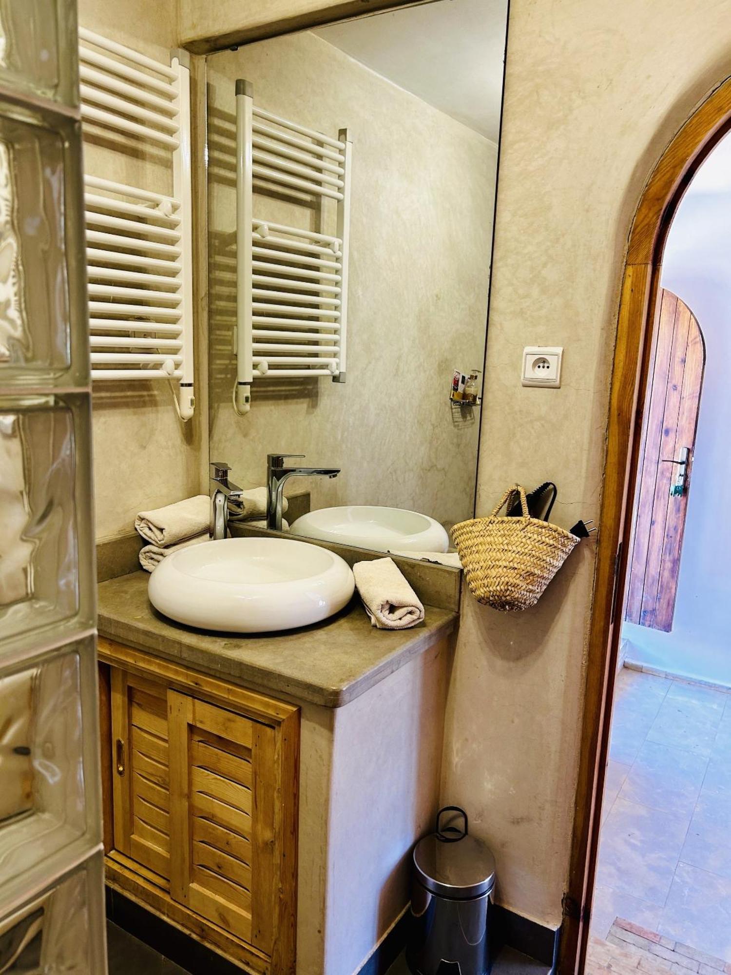 Kasbah Isfoula And Spa Ajt Benhaddu Szoba fotó