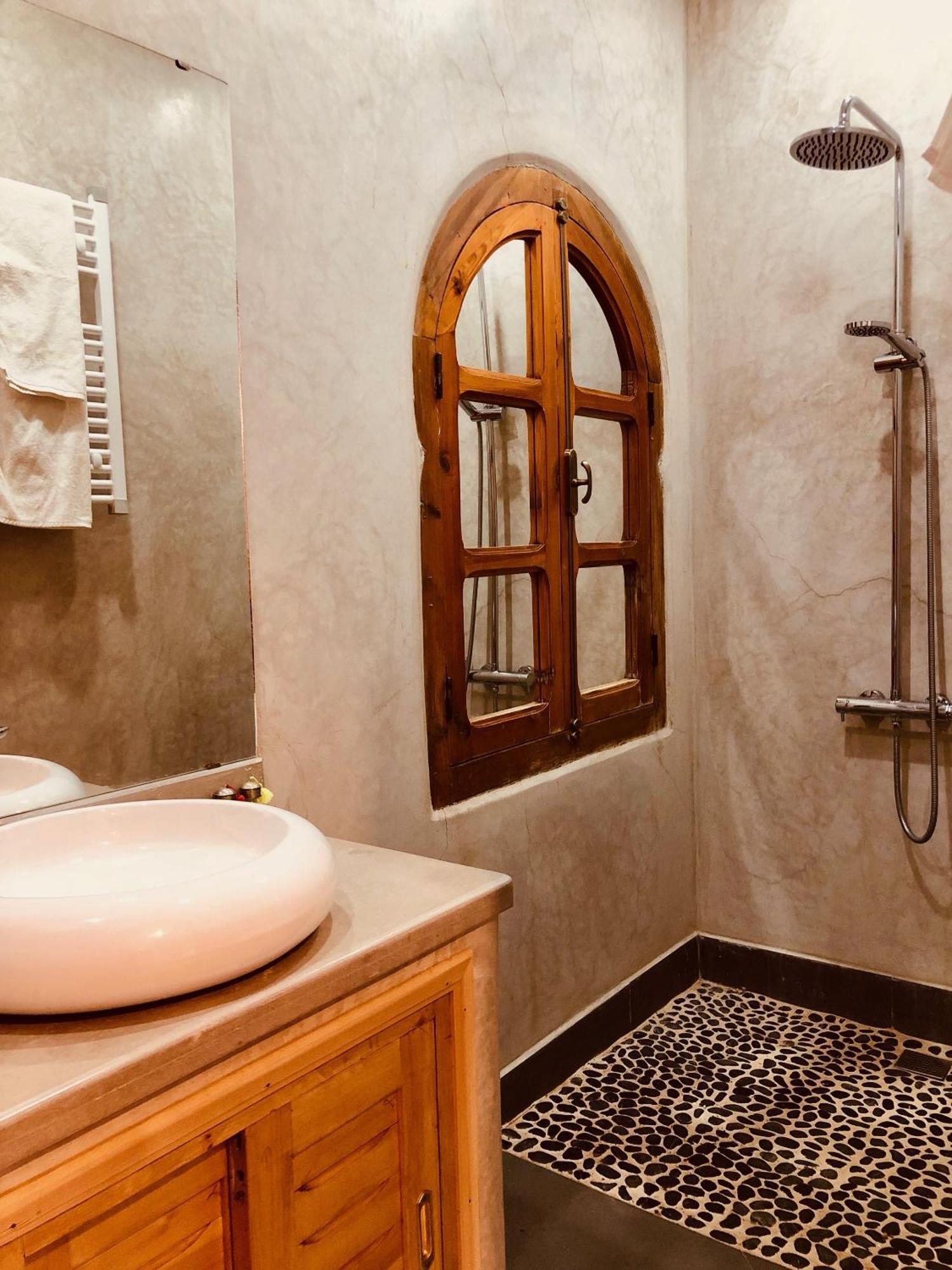Kasbah Isfoula And Spa Ajt Benhaddu Szoba fotó