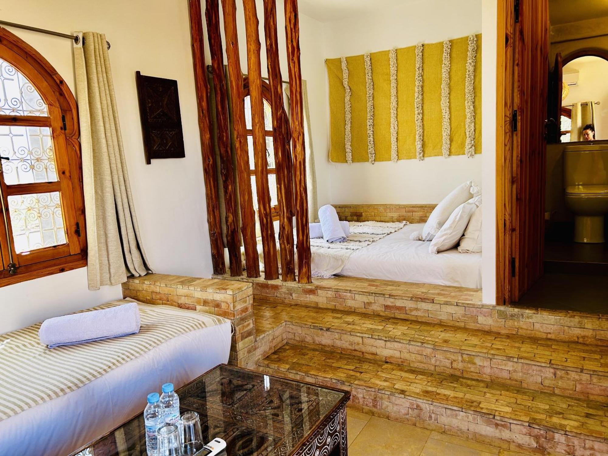 Kasbah Isfoula And Spa Ajt Benhaddu Szoba fotó